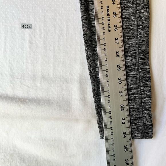 PINK women Leggings size XS Gray Casual Active Workout Yoga Pants Belly Control - Picture 3 of 9